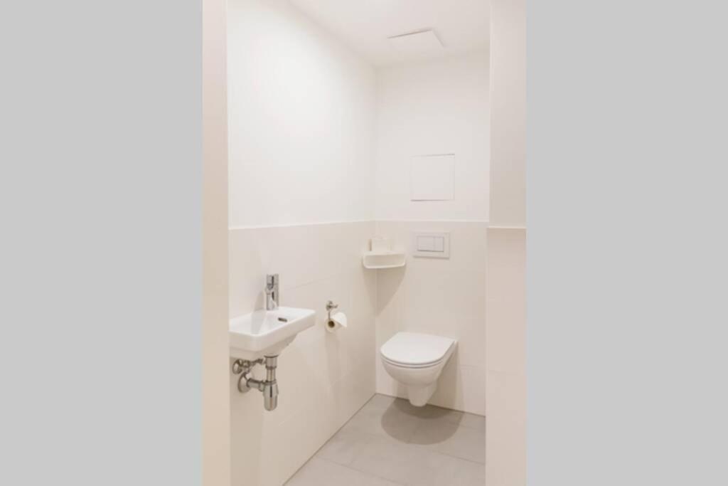 New, Quiet Flat Next To U1, Vic, Shopping Mall,... Wien Eksteriør bilde