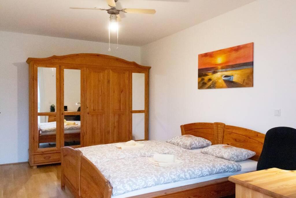 New, Quiet Flat Next To U1, Vic, Shopping Mall,... Wien Eksteriør bilde